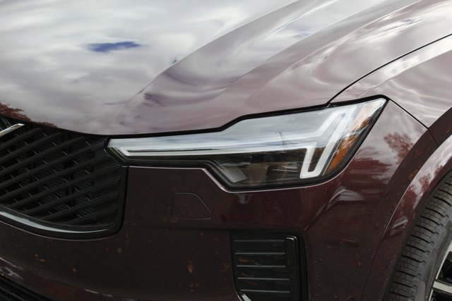 New 2026 Volvo XC90 B6 Ultra w/ Protection Package Premier image 9