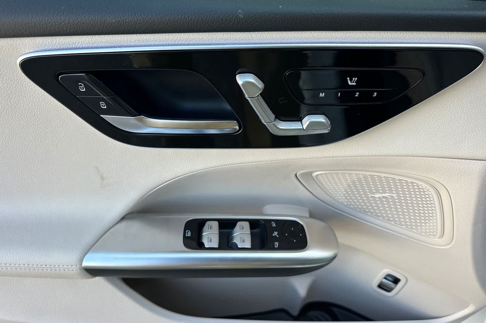 New 2026 Mercedes-Benz C 300 4MATIC Sedan image 10