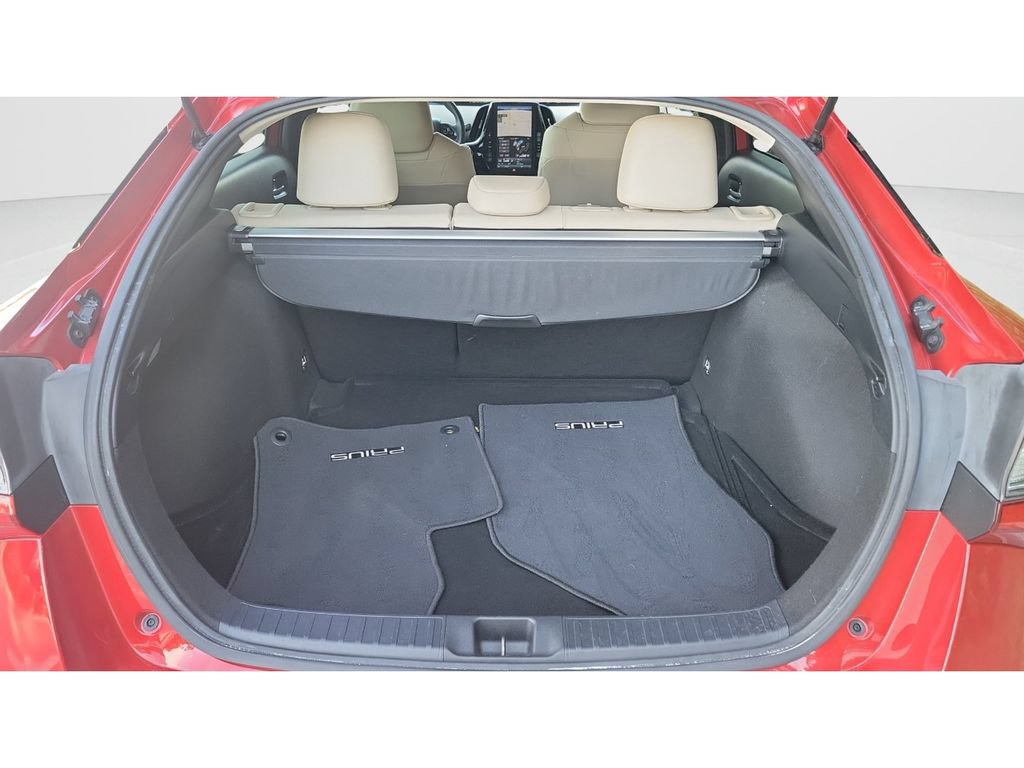 Certified 2022 Toyota Prius Limited FWD image 9