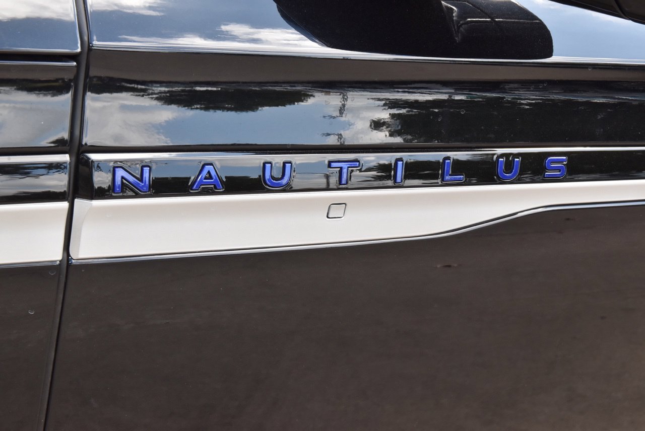 New 2026 Lincoln Nautilus Reserve AWD/4WD image 41