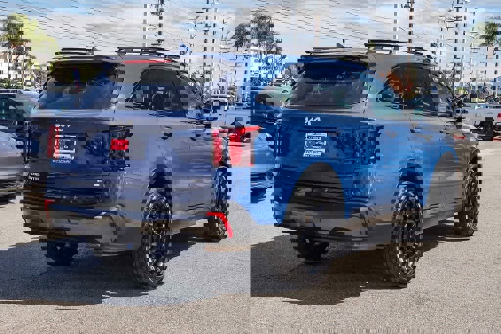 Certified 2024 Kia Sorento SX image 4