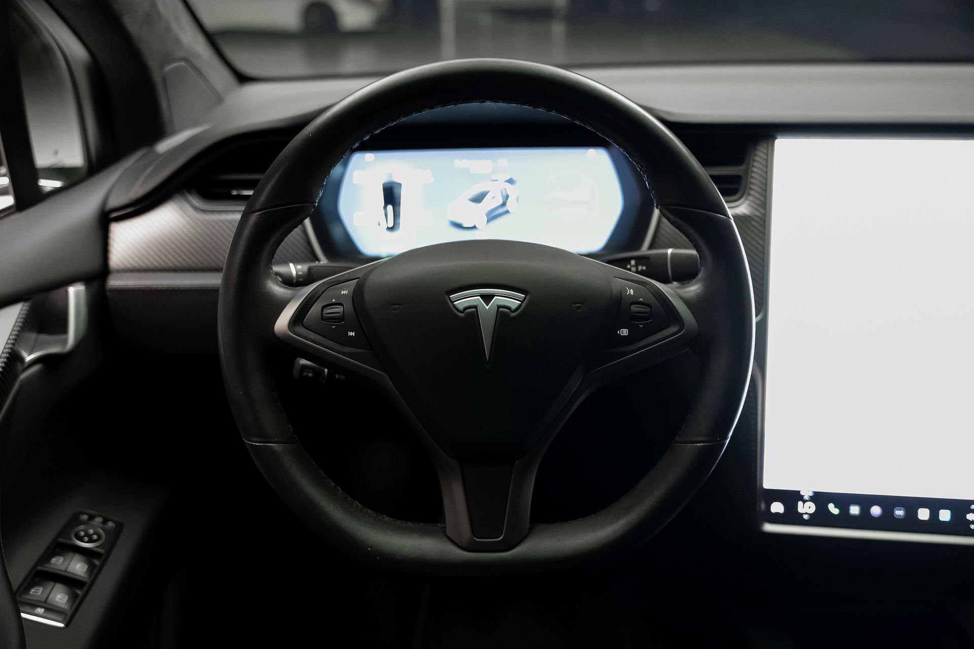 Used 2018 Tesla Model X 75D AWD/4WD image 42