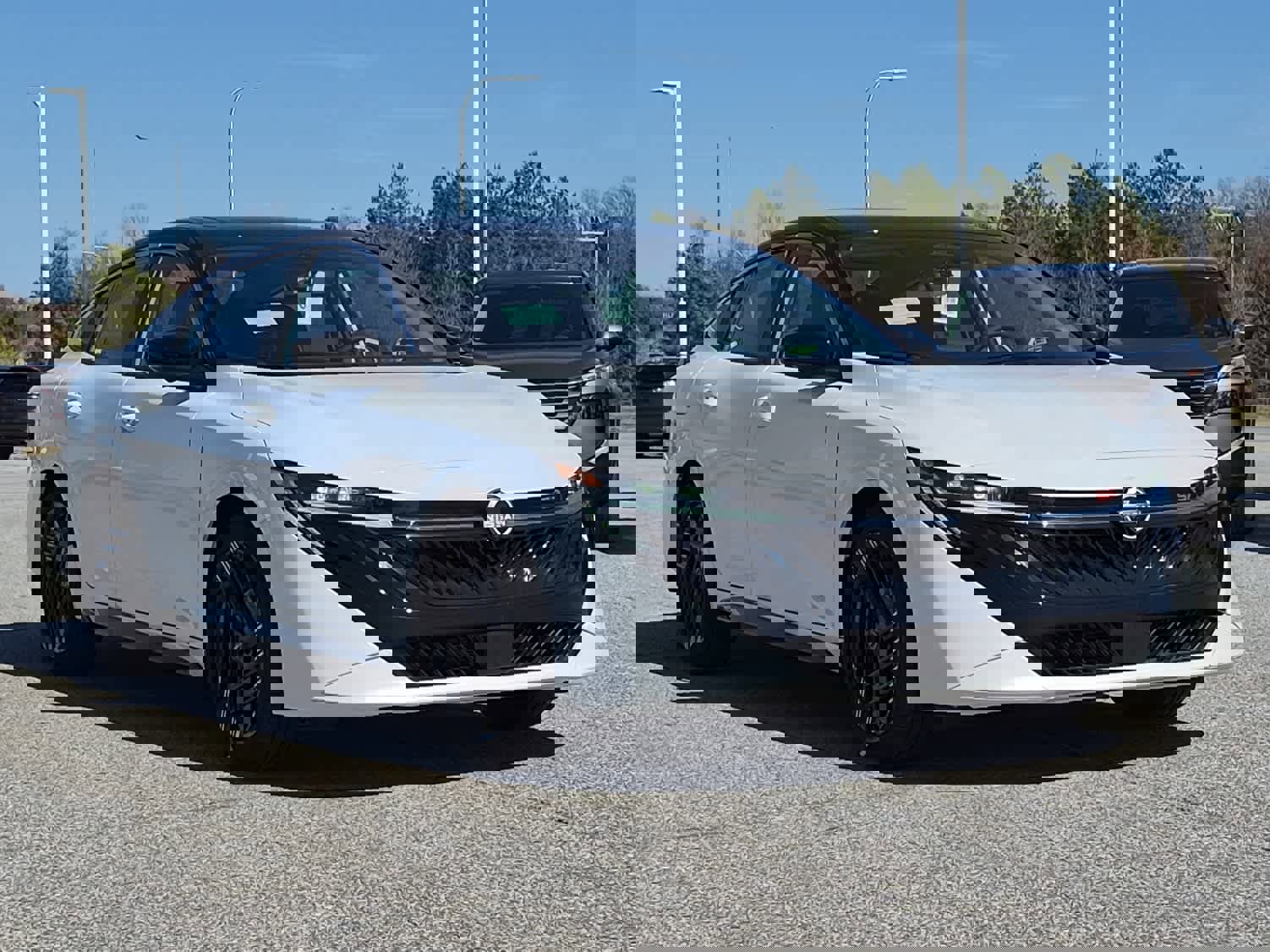 New 2026 Nissan Sentra SR w/ SR Premium Package FWD image 2