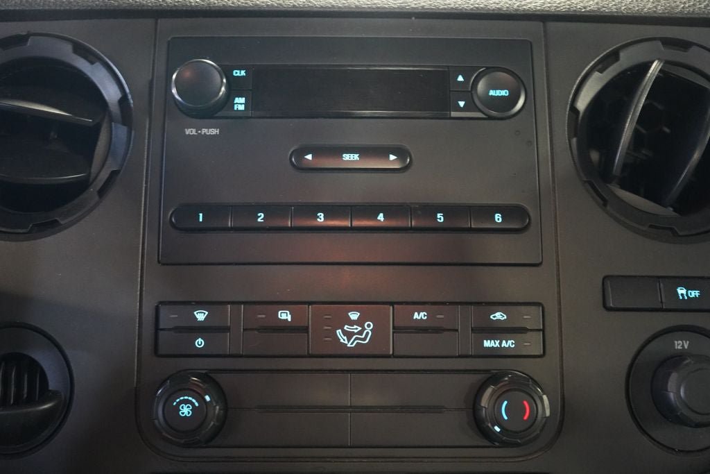 Used 2016 Ford F350 XL w/ Power Equipment Group AWD/4WD image 12