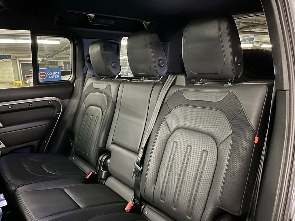 Used 2022 Land Rover Defender 110 X-Dynamic HSE image 20