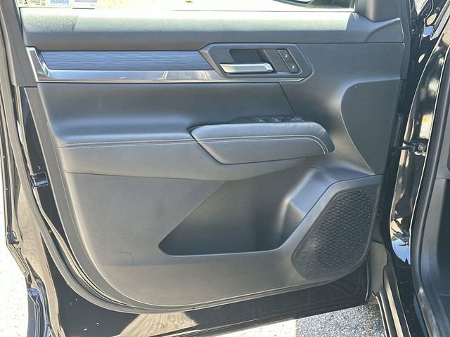 Used 2026 GMC Terrain Elevation w/ Black Edition FWD image 21