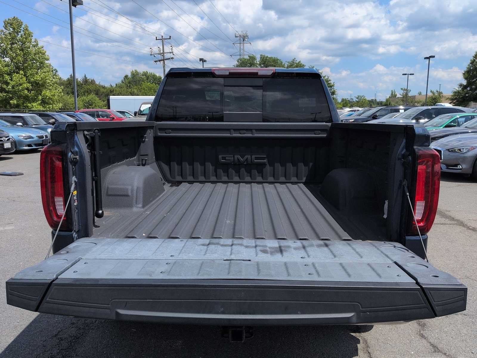 Used 2021 GMC Sierra 1500 SLT w/ SLT Premium Plus Package AWD/4WD image 36