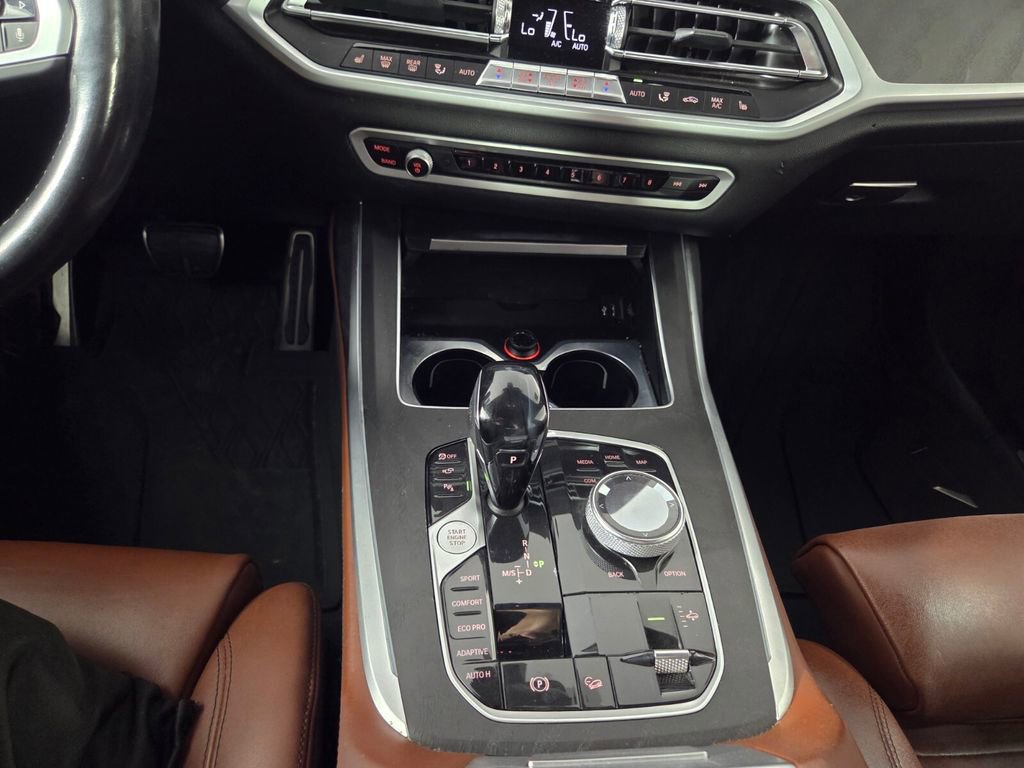 Used 2022 BMW X7 xDrive40i w/ M Sport Package image 17