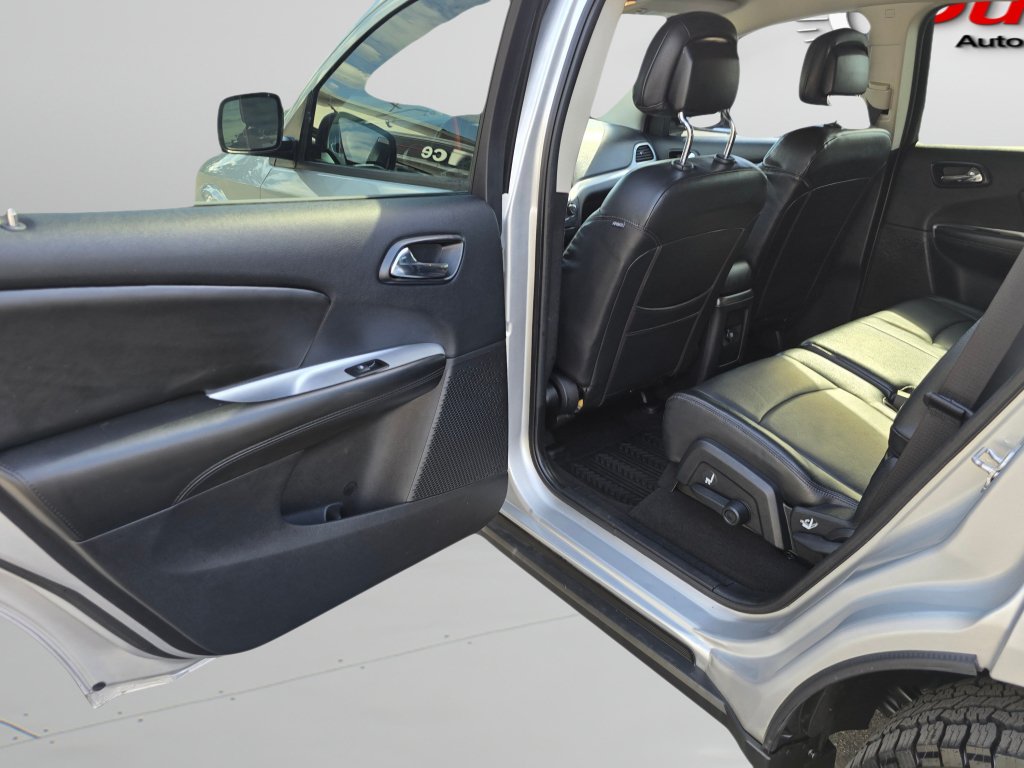 Used 2013 Dodge Journey SXT w/ Flexible Seating Group AWD/4WD image 21
