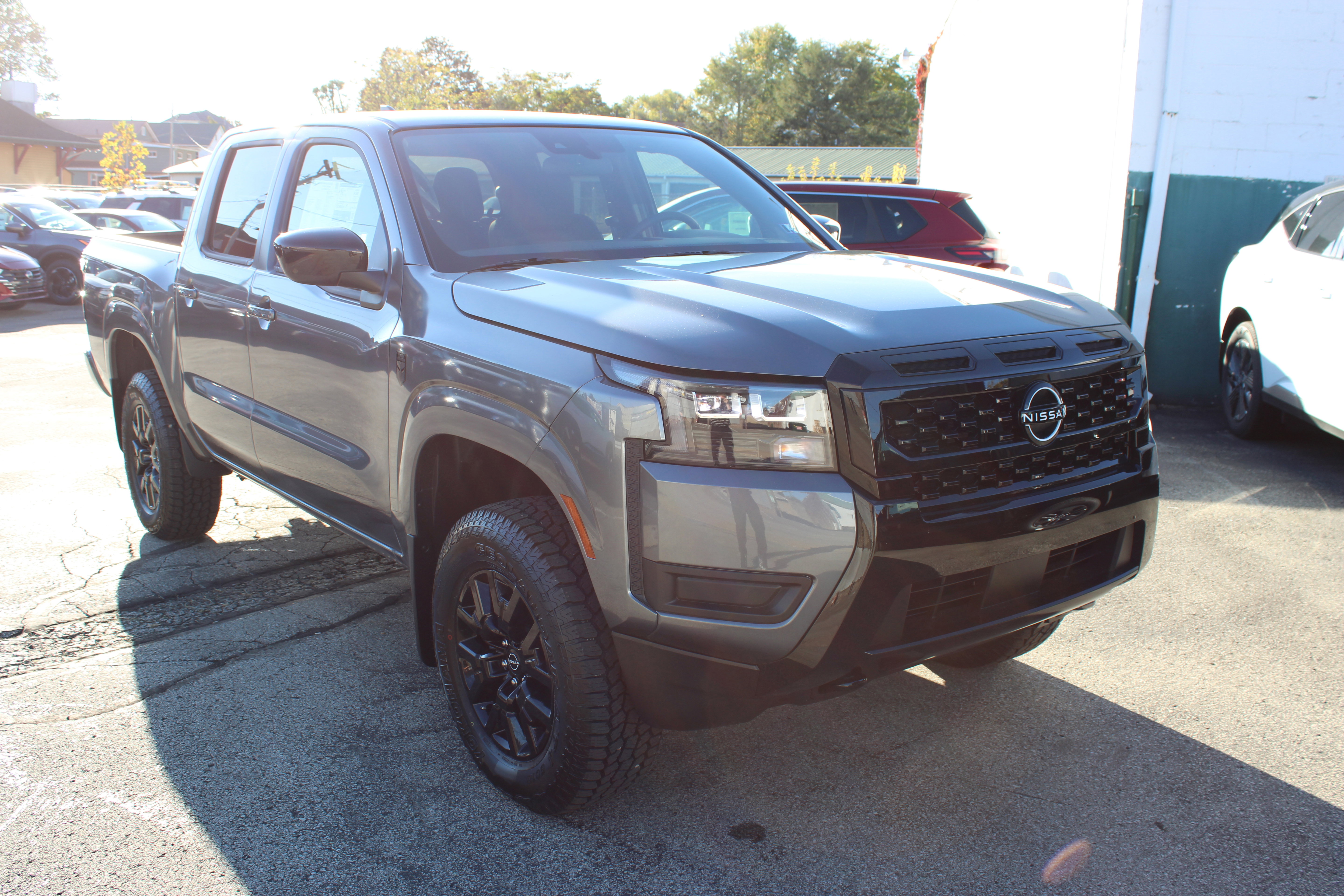 New 2026 Nissan Frontier SV image 10