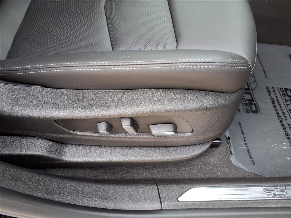 Certified 2023 Cadillac XT5 Premium Luxury w/ LPO, Floor Liner Package image 11