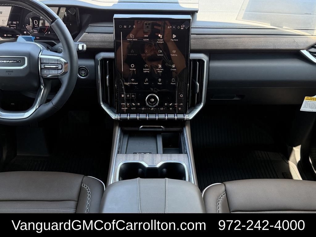 New 2026 GMC Acadia Denali Ultimate w/ LPO, Floor Liner Package AWD/4WD image 13