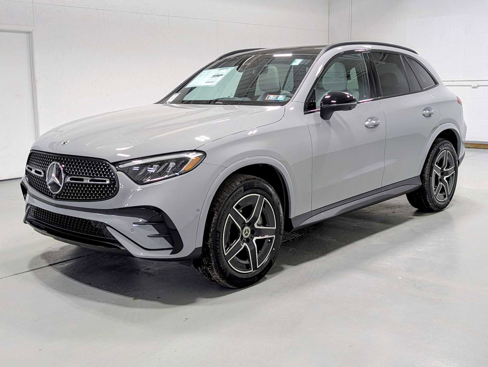 New 2026 Mercedes-Benz GLC 300 GLC 300 image 1