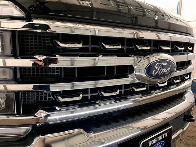 Used 2026 Ford F350 Lariat w/ Lariat Ultimate Package AWD/4WD image 29