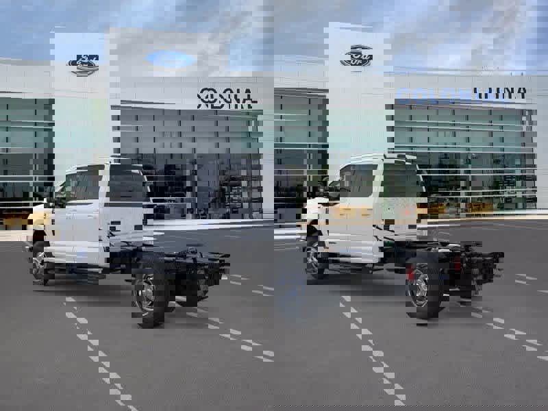 New 2026 Ford F350 Lariat w/ Snow Plow Prep Package image 4