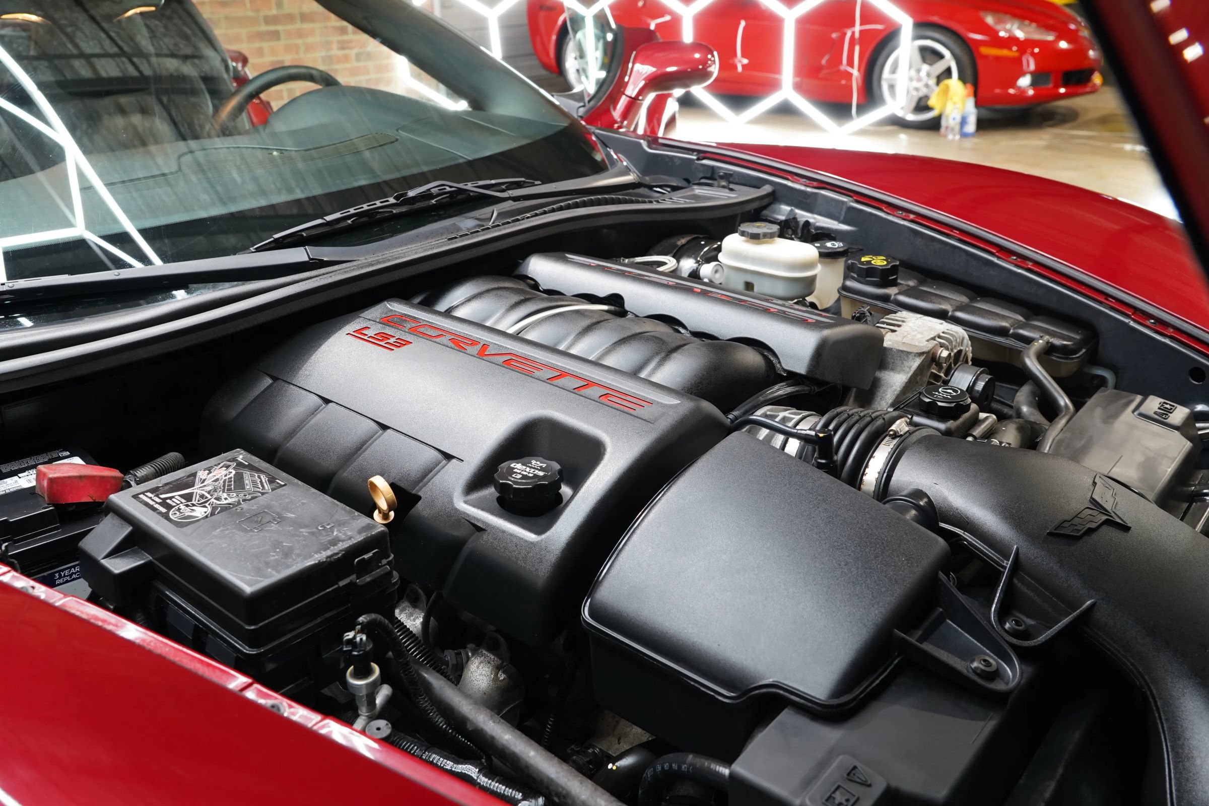 Used 2012 Chevrolet Corvette Coupe w/ Roof Package RWD image 29