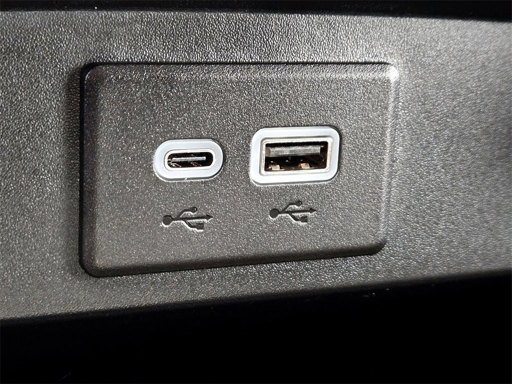 Used 2023 Chevrolet Tahoe RST w/ Luxury Package image 23