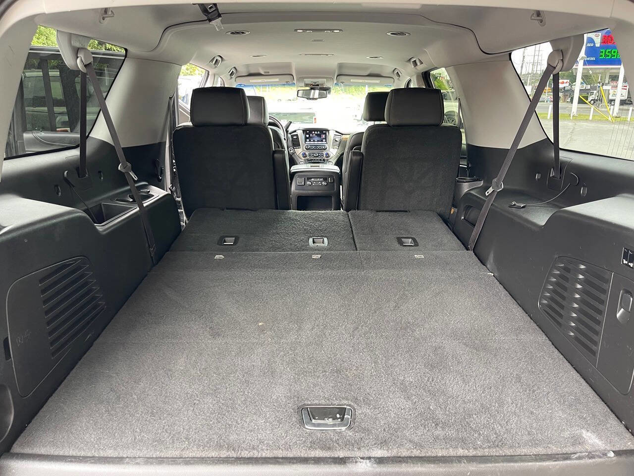 Used 2015 GMC Yukon XL Denali w/ Premium Package image 28