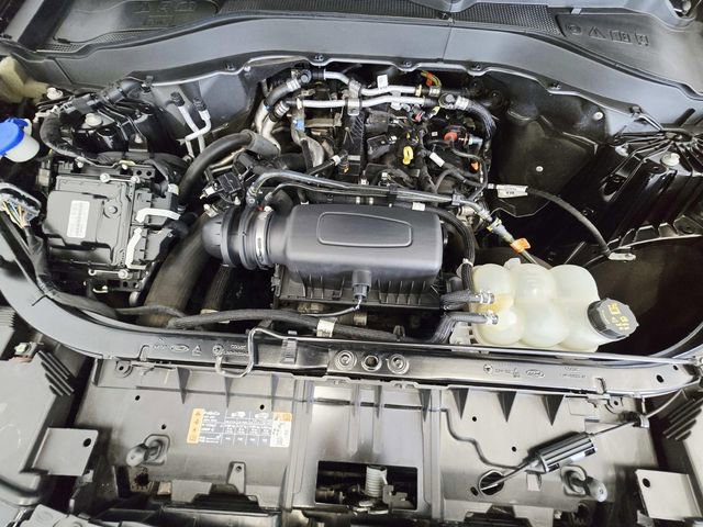 Used 2022 Ford Explorer XLT w/ Equipment Group 202A image 15