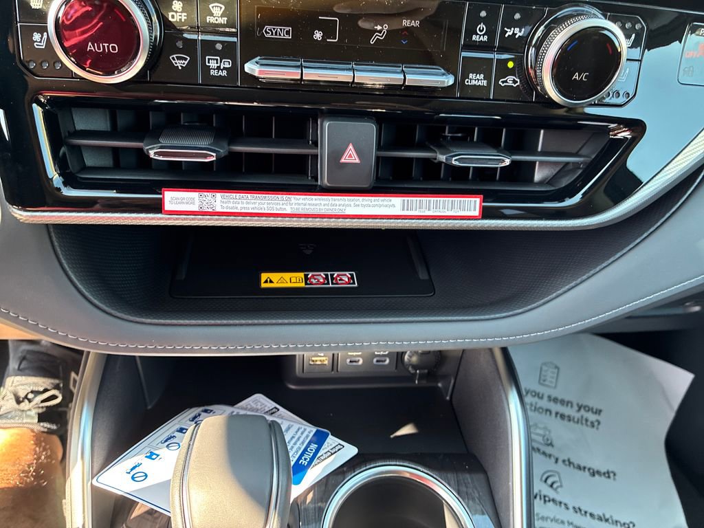 New 2026 Toyota Highlander Platinum image 22