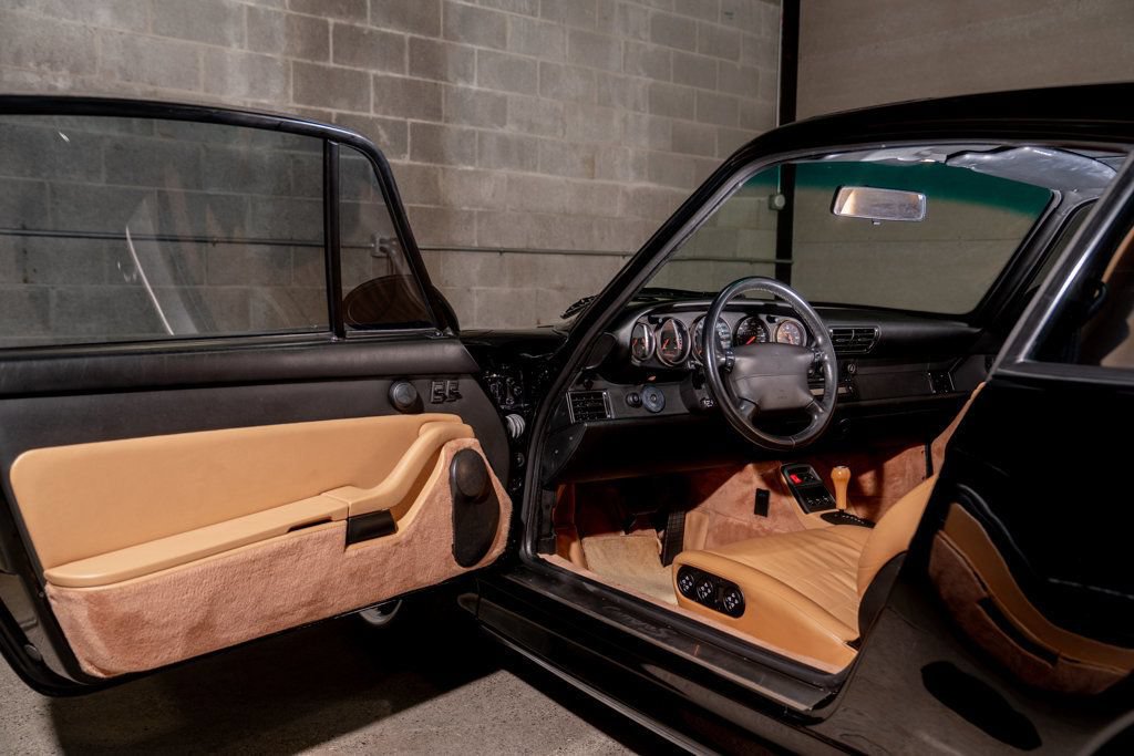 Used 1997 Porsche 911 Carrera S RWD image 12