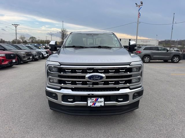 Used 2023 Ford F350 Lariat w/ Chrome Package AWD/4WD image 8