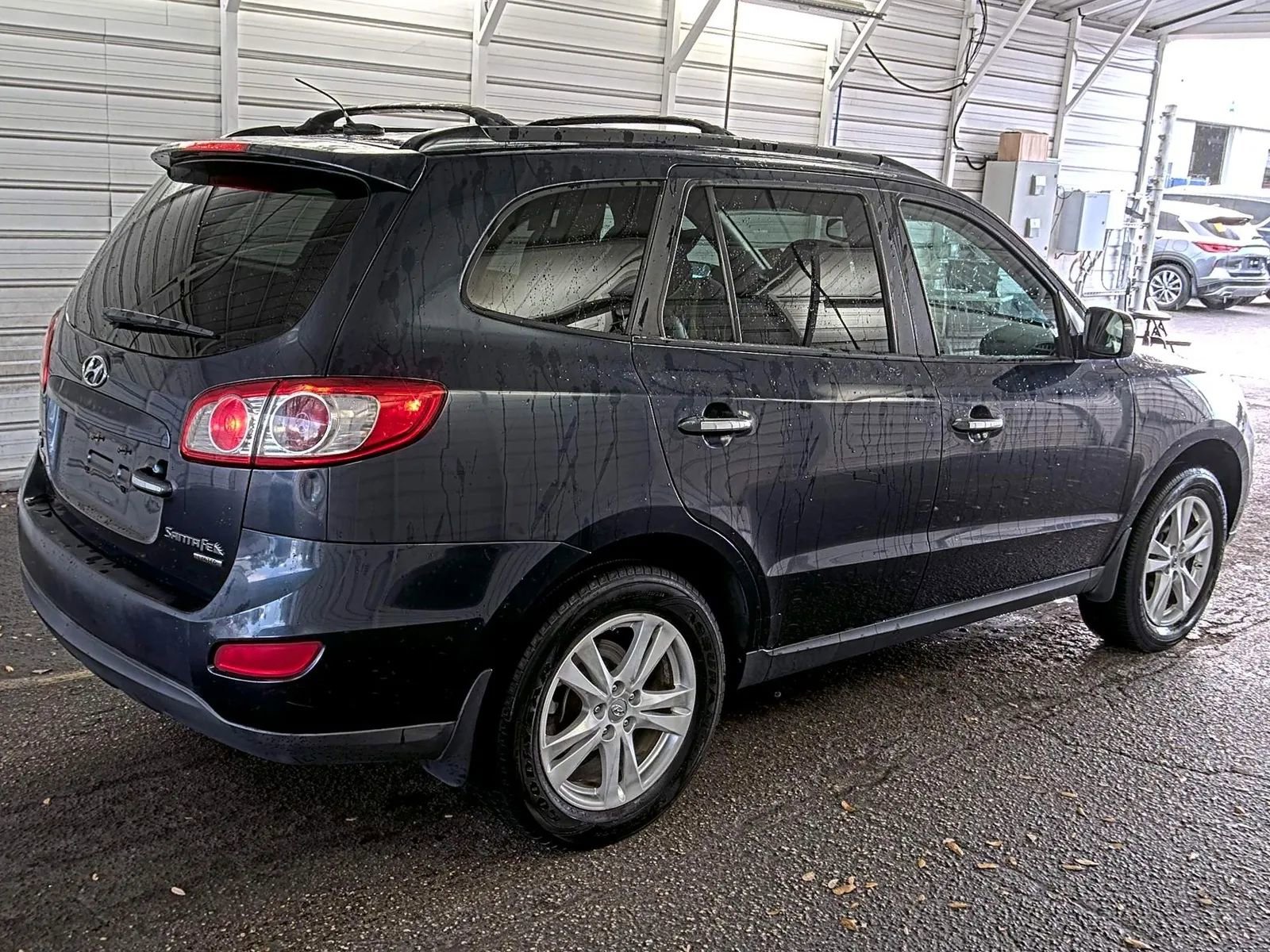 Used 2011 Hyundai Santa Fe Limited image 4
