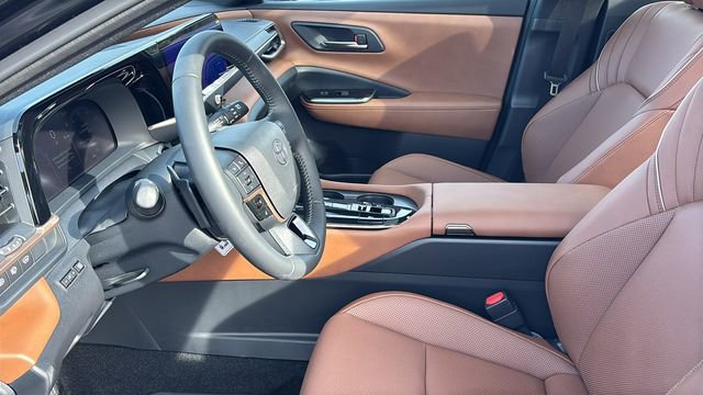 New 2026 Toyota Crown Signia image 28