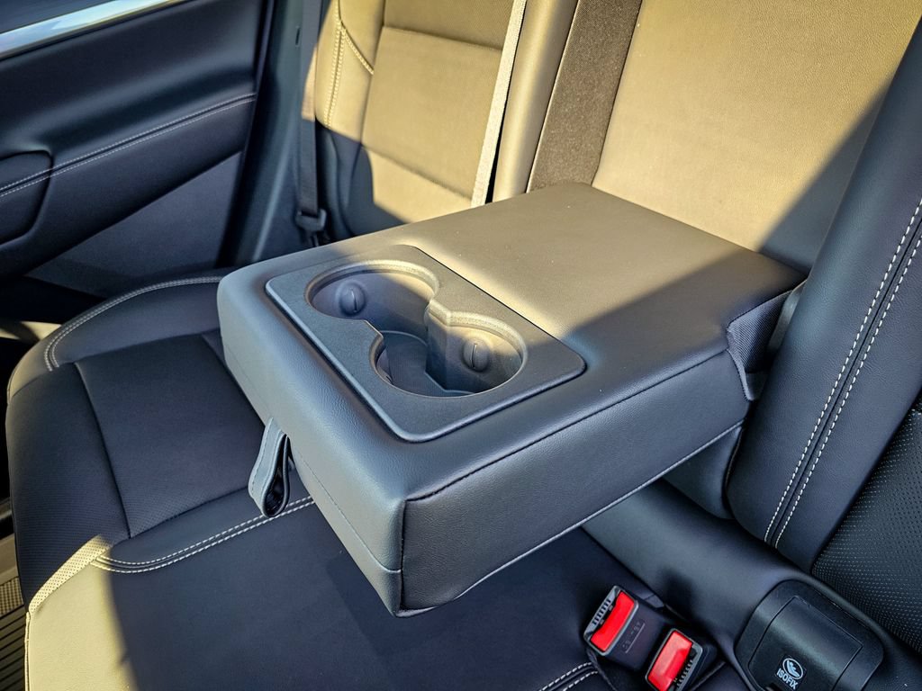 New 2027 GMC Terrain Elevation w/ Elevation Premium Package AWD/4WD image 33