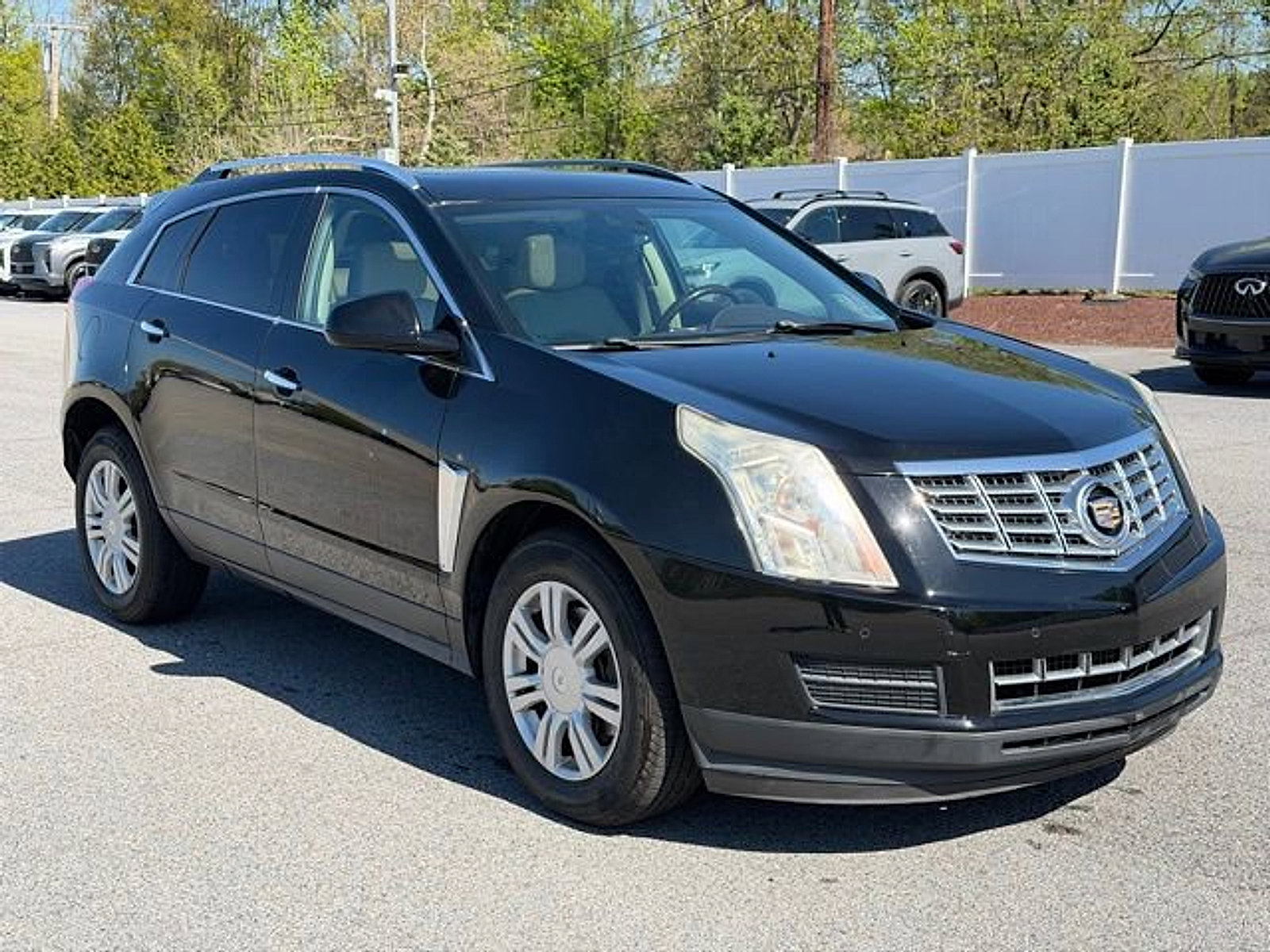 Used 2016 Cadillac SRX Luxury w/ Driver Awareness Package AWD/4WD image 1