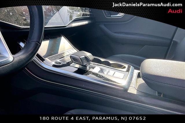 Used 2023 Audi Q7 2.0T Premium Plus w/ Premium Plus Package AWD/4WD image 12