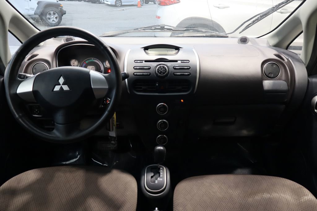 Used 2012 Mitsubishi i SE image 22