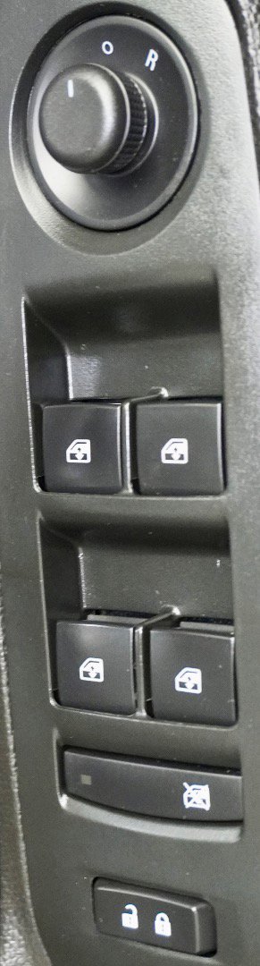 Used 2018 Chevrolet Trax LT w/ LT Convenience Package FWD image 31