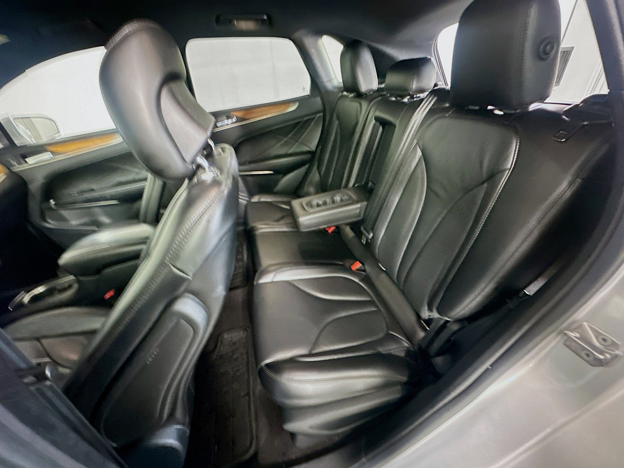 Used 2017 Lincoln MKC Select w/ Select Plus Package FWD image 26