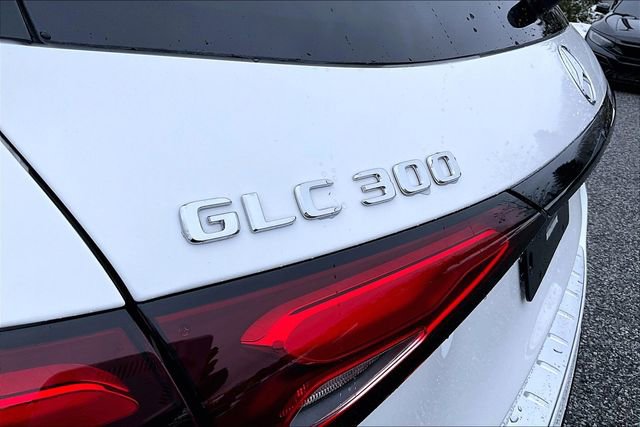 Certified 2025 Mercedes-Benz GLC 300 300 image 27