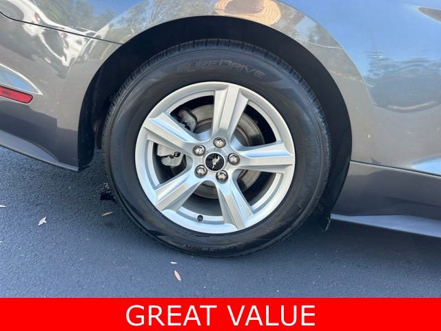 Used 2019 Ford Mustang Coupe image 7