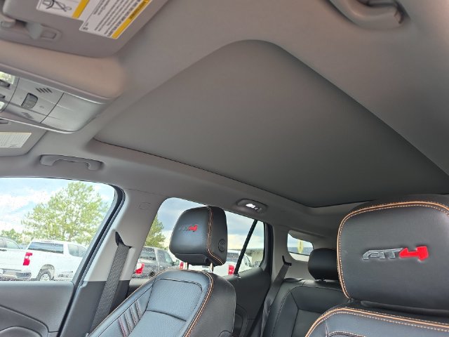 Used 2024 GMC Terrain AT4 w/ Tech Package AWD/4WD image 18