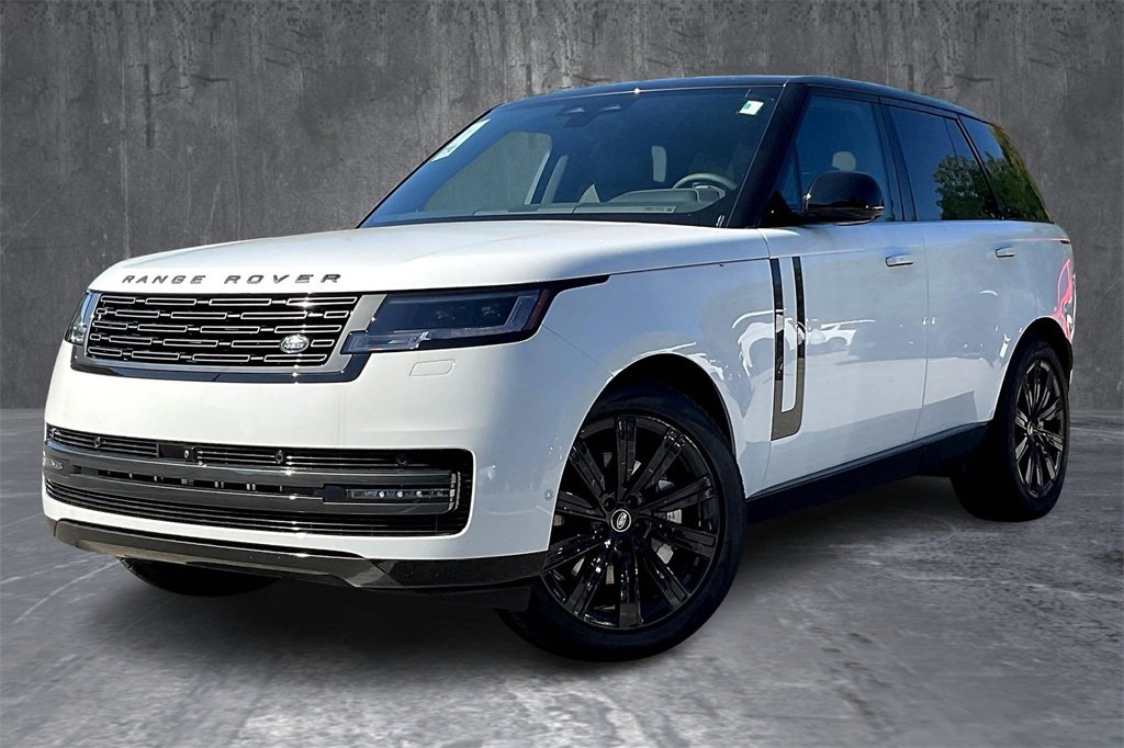 New 2025 Land Rover Range Rover SE