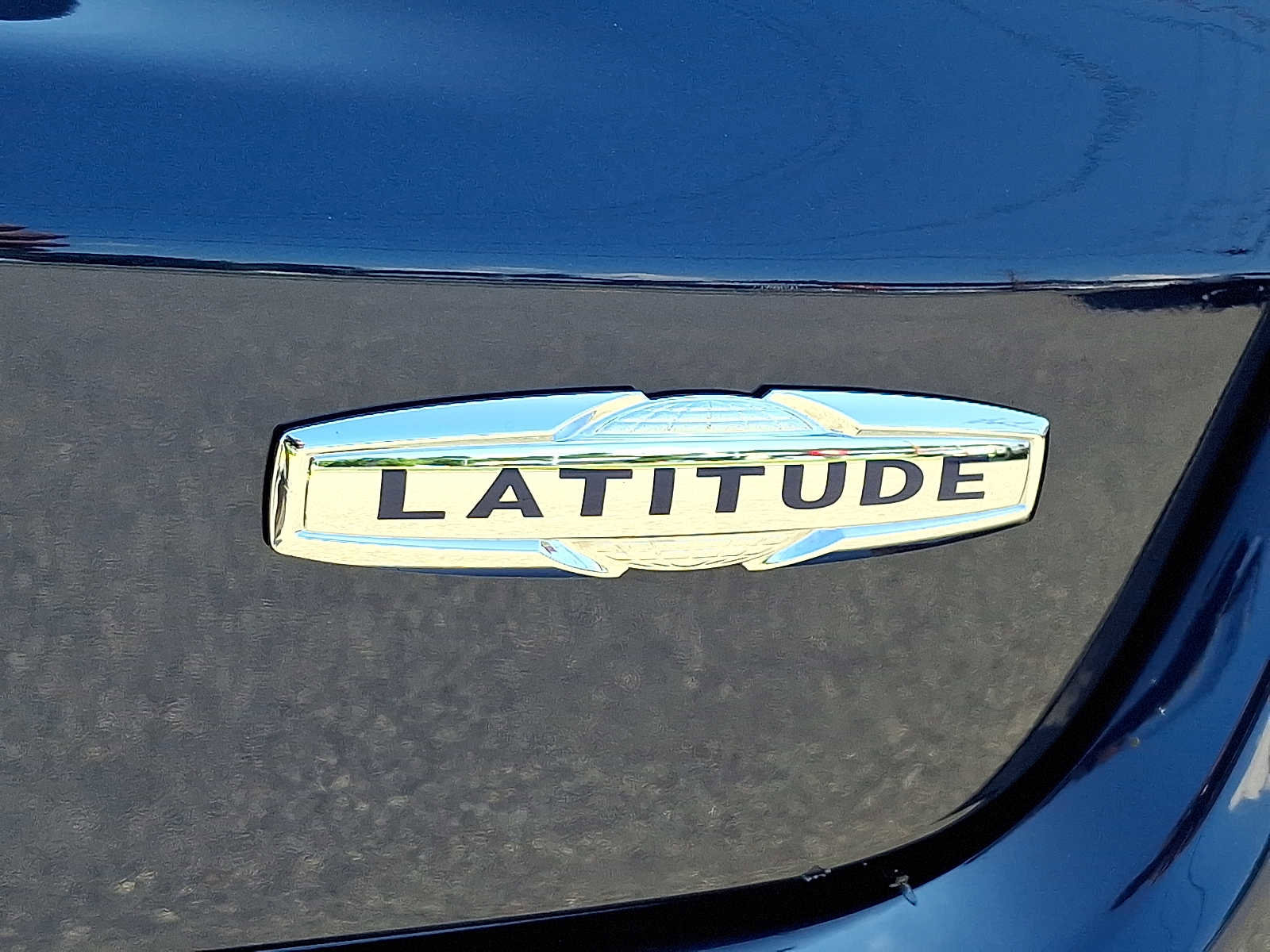 Certified 2021 Jeep Compass Latitude image 34