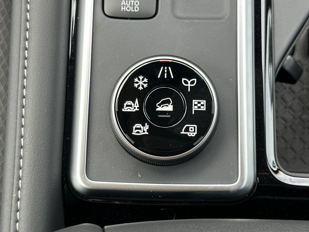 New 2026 Nissan Pathfinder SV AWD/4WD image 25