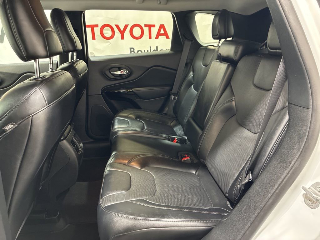 Used 2023 Jeep Cherokee Altitude Lux AWD/4WD image 20