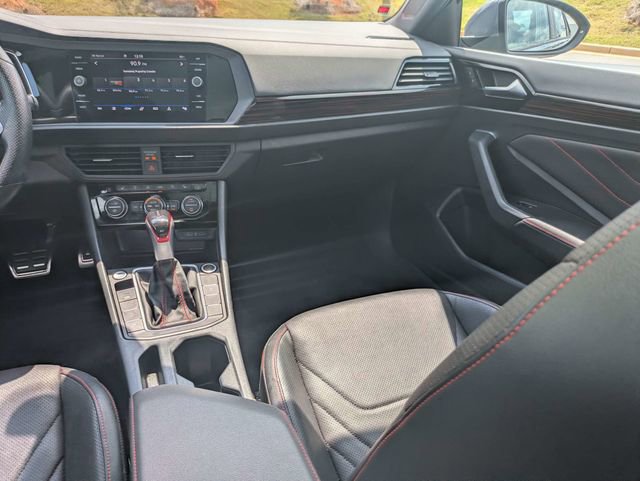 Used 2023 Volkswagen Jetta GLI Autobahn FWD image 17