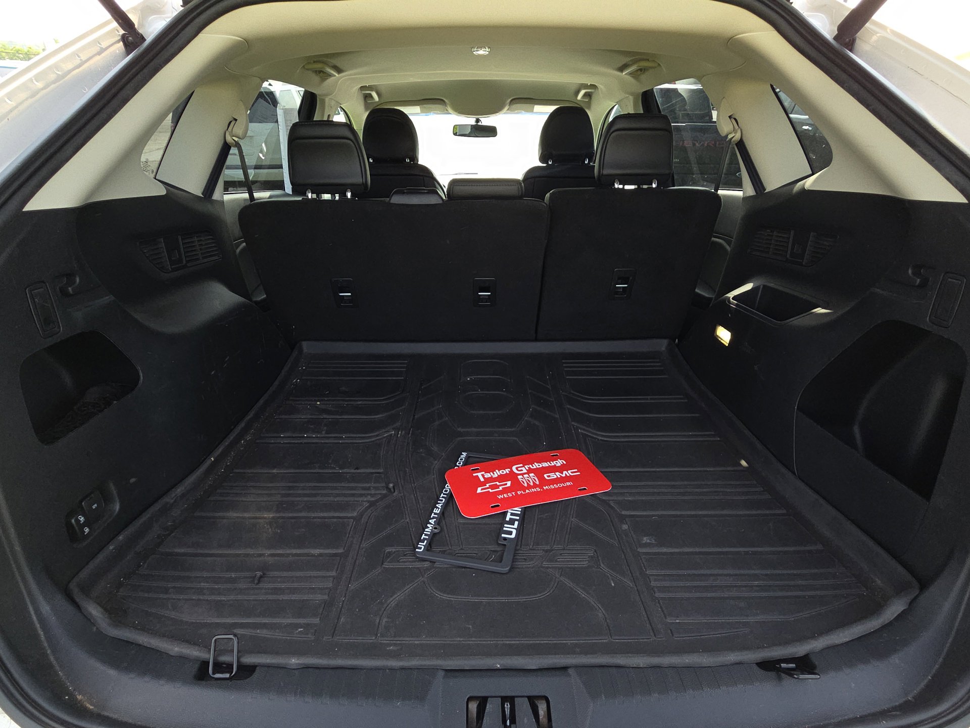 Used 2017 Ford Edge SEL w/ Equipment Group 201A AWD/4WD image 15