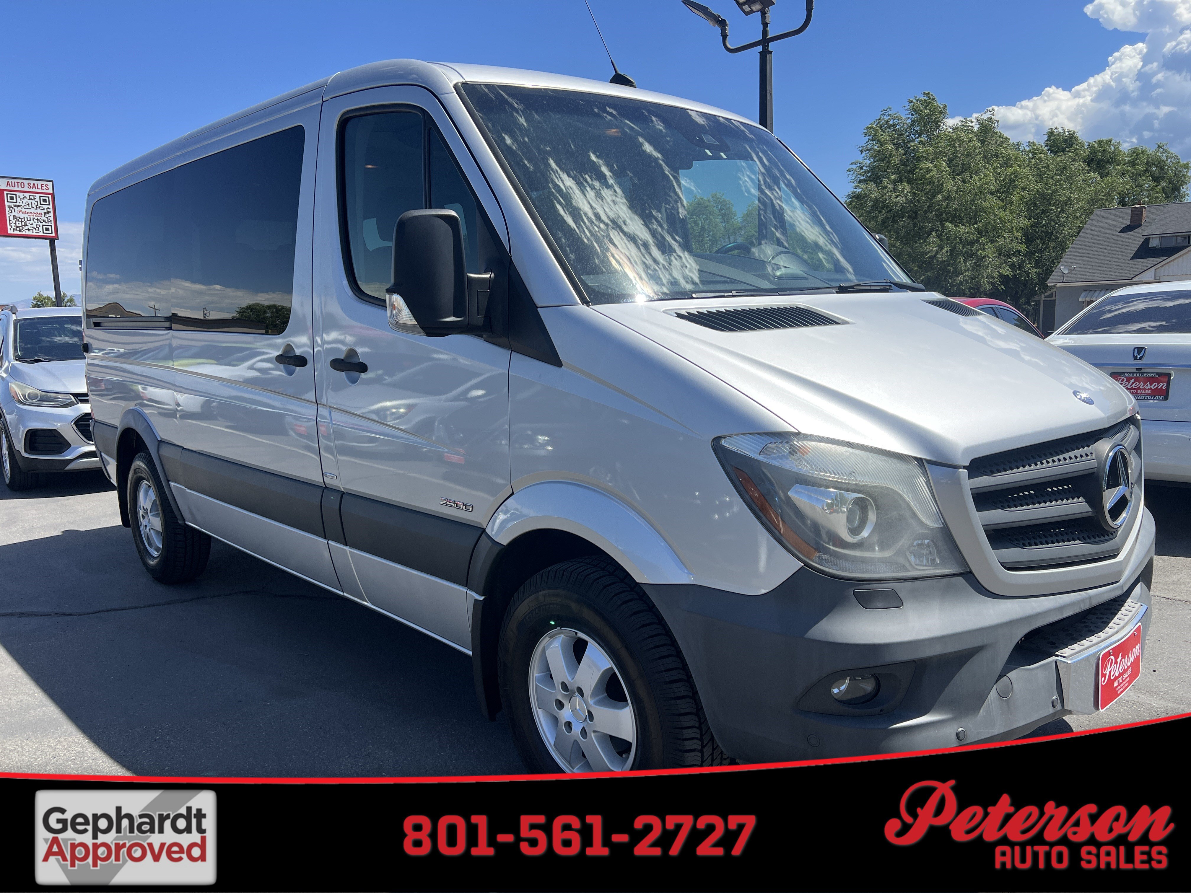 Used 2014 Mercedes-Benz Sprinter 2500 image 1