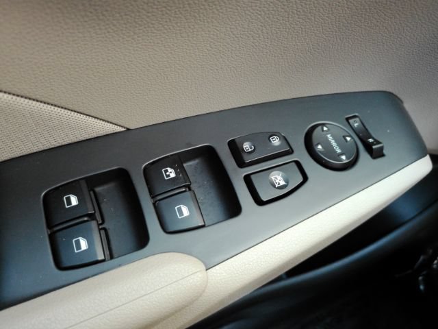 Used 2022 Hyundai Accent SEL FWD image 30