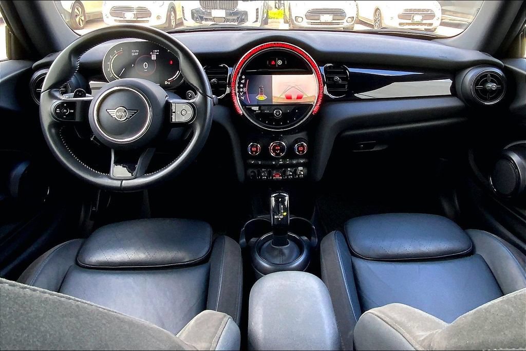 Used 2023 MINI Cooper S w/ Signature Upholstery Package FWD image 15