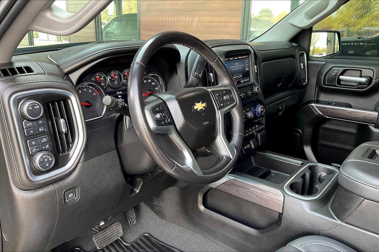 Used 2021 Chevrolet Silverado 1500 LTZ image 14