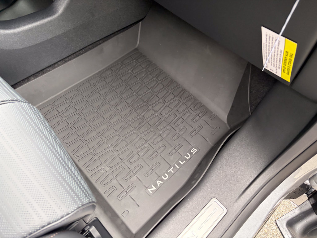 New 2026 Lincoln Nautilus Reserve AWD/4WD image 33
