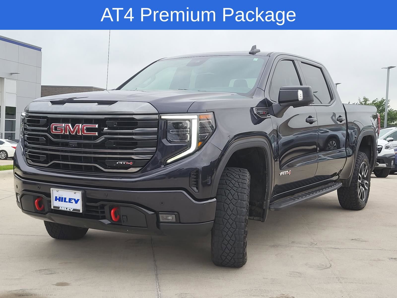 Used 2024 GMC Sierra 1500 AT4 w/ Technology Package AWD/4WD image 2
