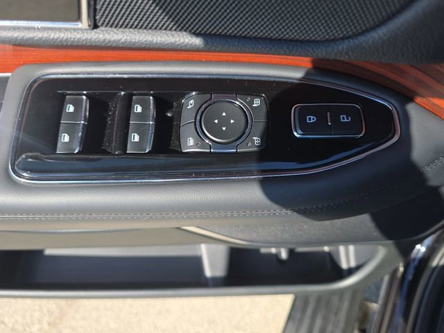 Used 2024 Lincoln Navigator Reserve image 29